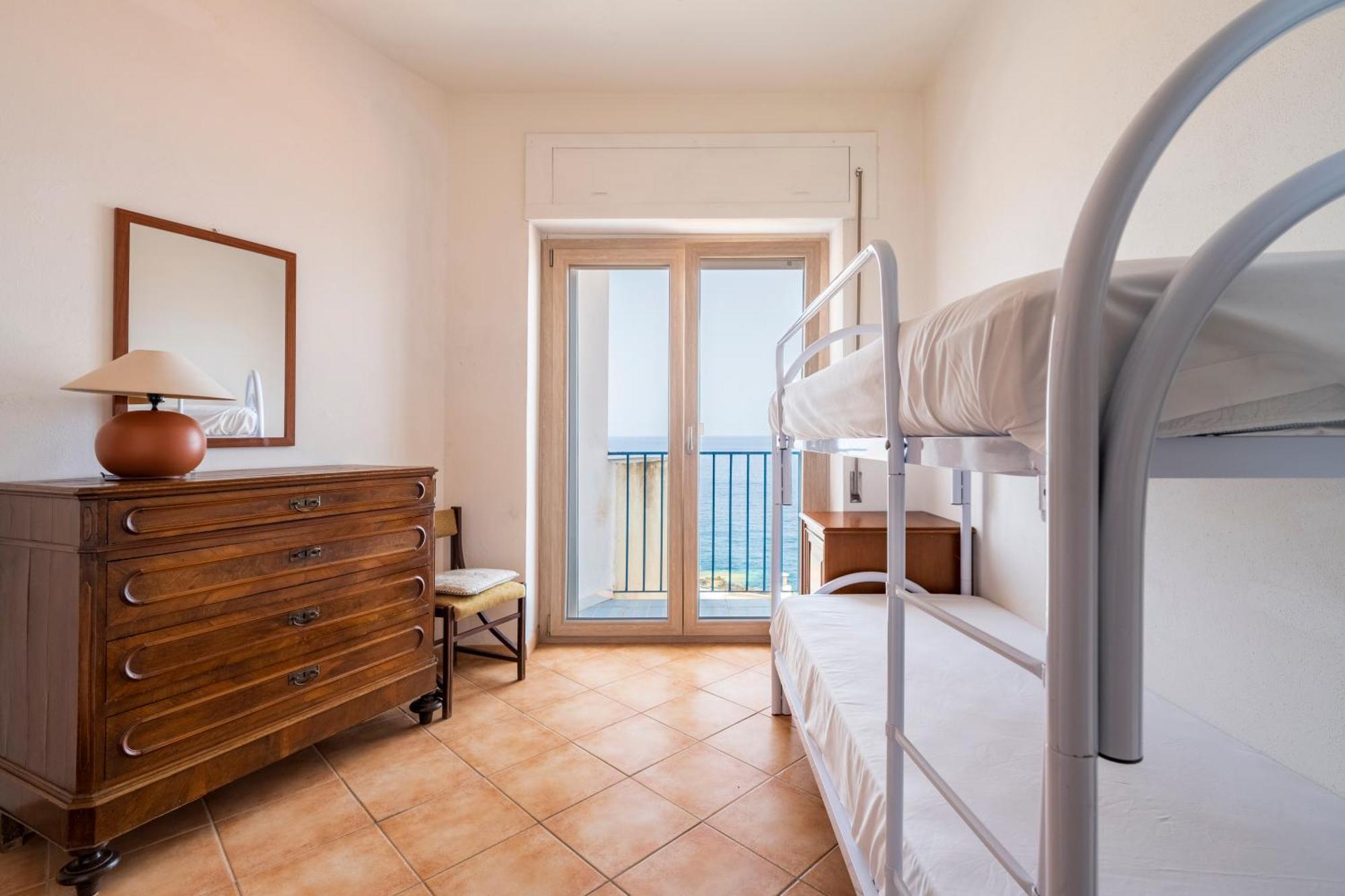 Seaview House Cala Gonone Apartment ภายนอก รูปภาพ