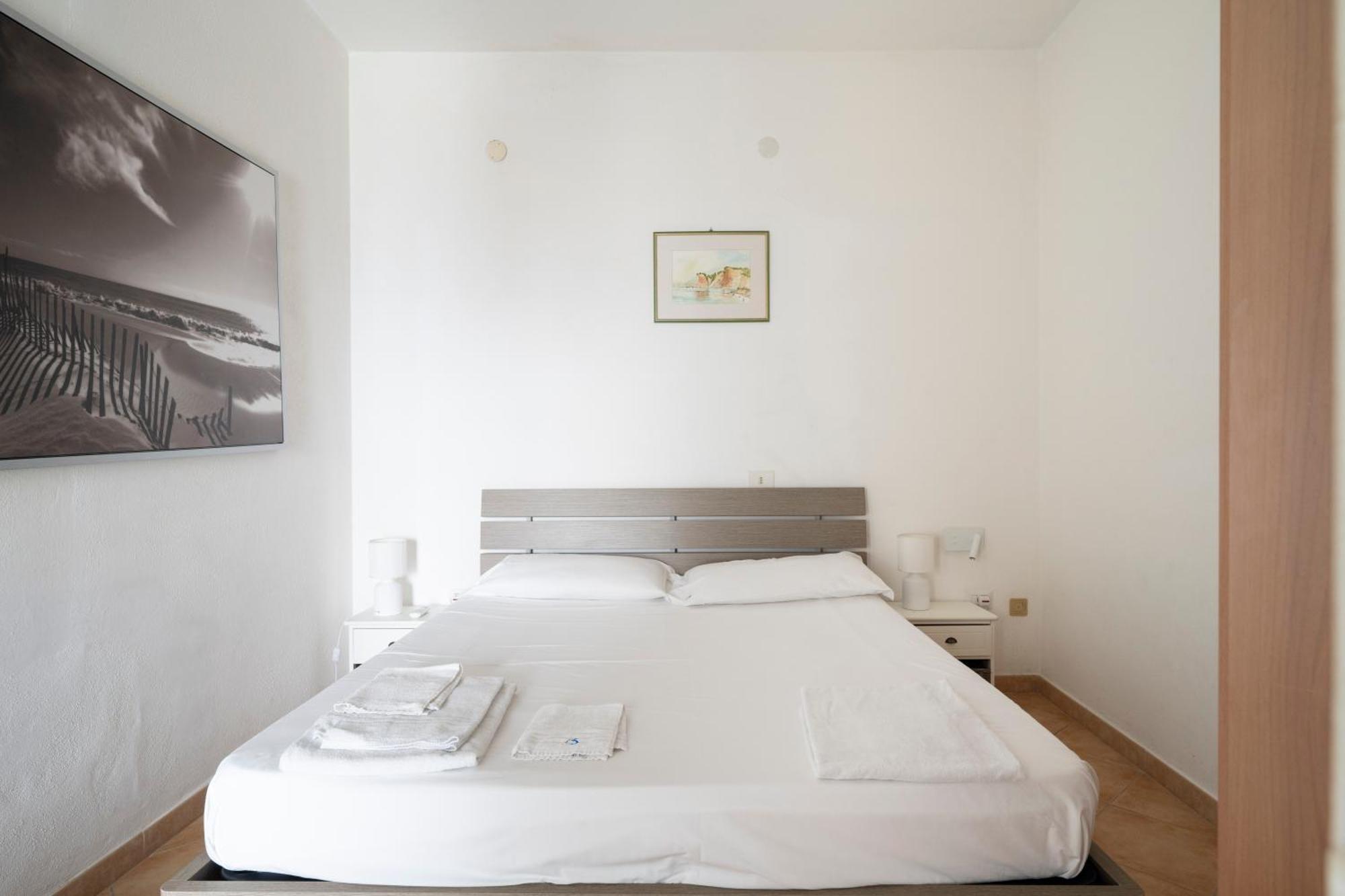 Seaview House Cala Gonone Apartment ภายนอก รูปภาพ